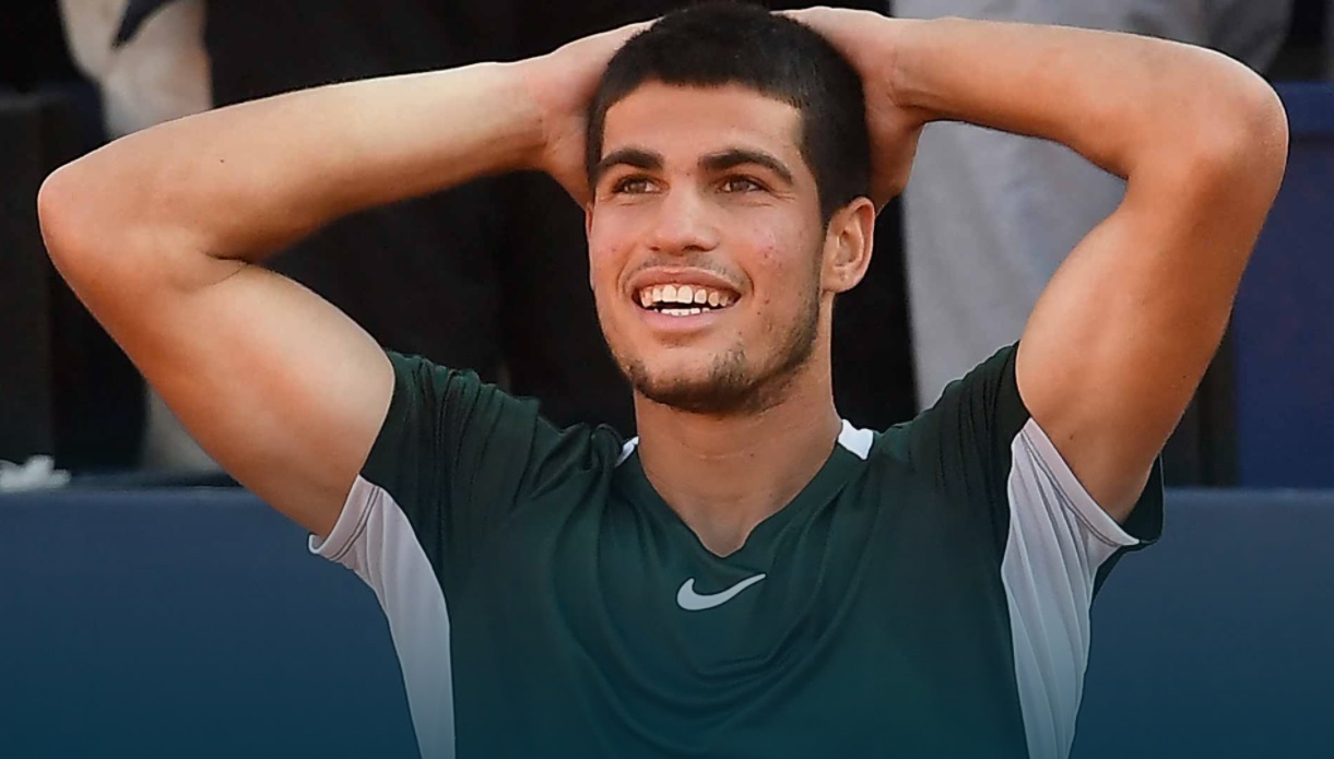 帮助球队取 帮助球队取