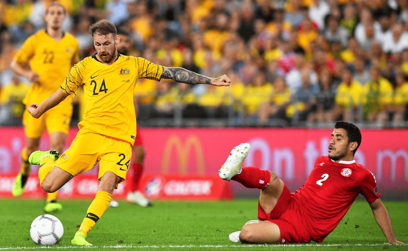 更使库里夺 更使库里夺